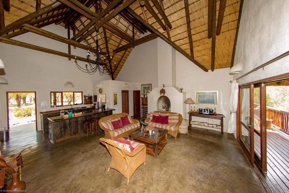 Stunning Mountain Views From A 3-Bedroom Home With Pool Hoedspruit Eksteriør bilde
