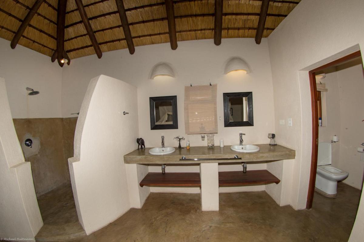 Stunning Mountain Views From A 3-Bedroom Home With Pool Hoedspruit Eksteriør bilde